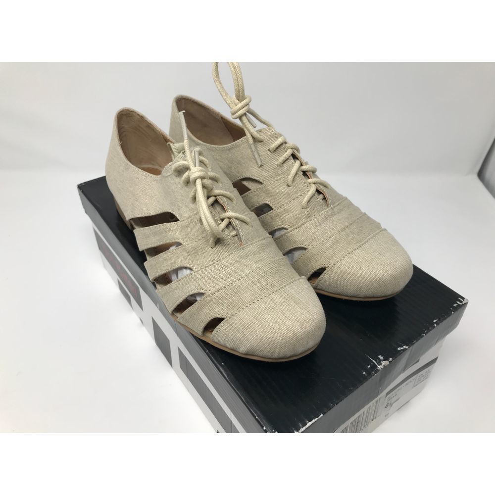 Butterfly Beach Cream Women Sandals